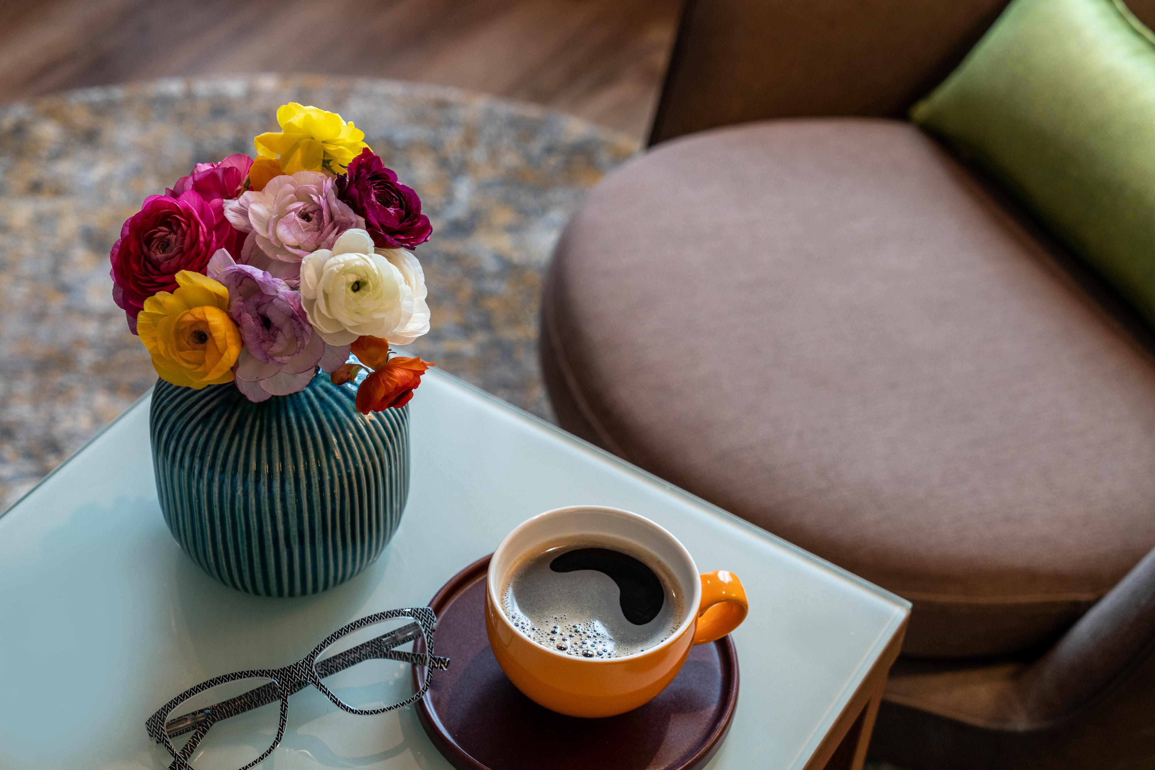 Leonardo City Tower Hotel Tel Aviv Giv'atayim Exteriér fotografie A cup of coffee
